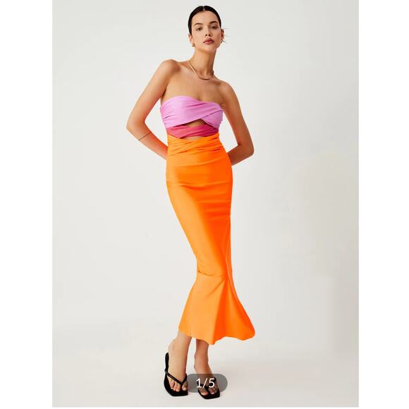 Strapless Color Block Cutout Twisted Midi Bodycon Dress | Size 4   | Commense - Picture 4 of 5